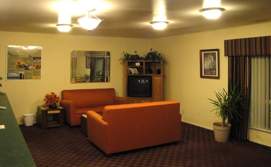 American Inn Colorado City Buitenkant foto