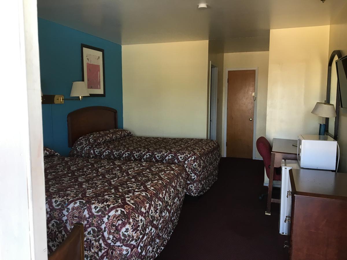 American Inn Colorado City Buitenkant foto